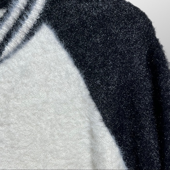 F&P fuzzy baseball cardigan - Picture 3 of 8